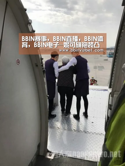 BBIN赛事,BBIN直播,BBIN体育,BBIN电子-妮可旗袍装凸显玲珑身材 激情戏浪漫唯美(图1) BBIN赛事,BBIN直播,BBIN体育,BBIN电子